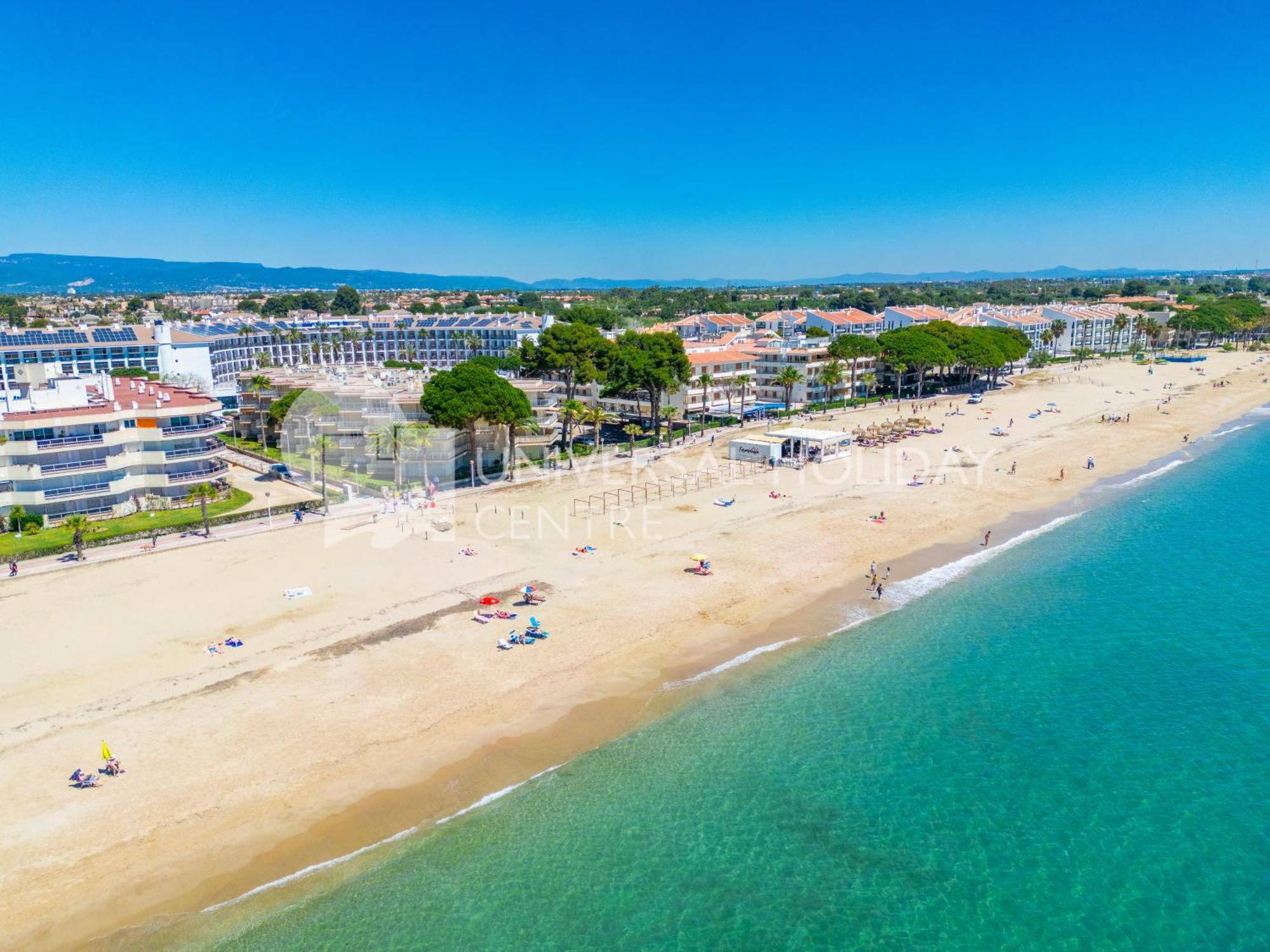 Uhc Dms Family Apartments Cambrils Kültér fotó