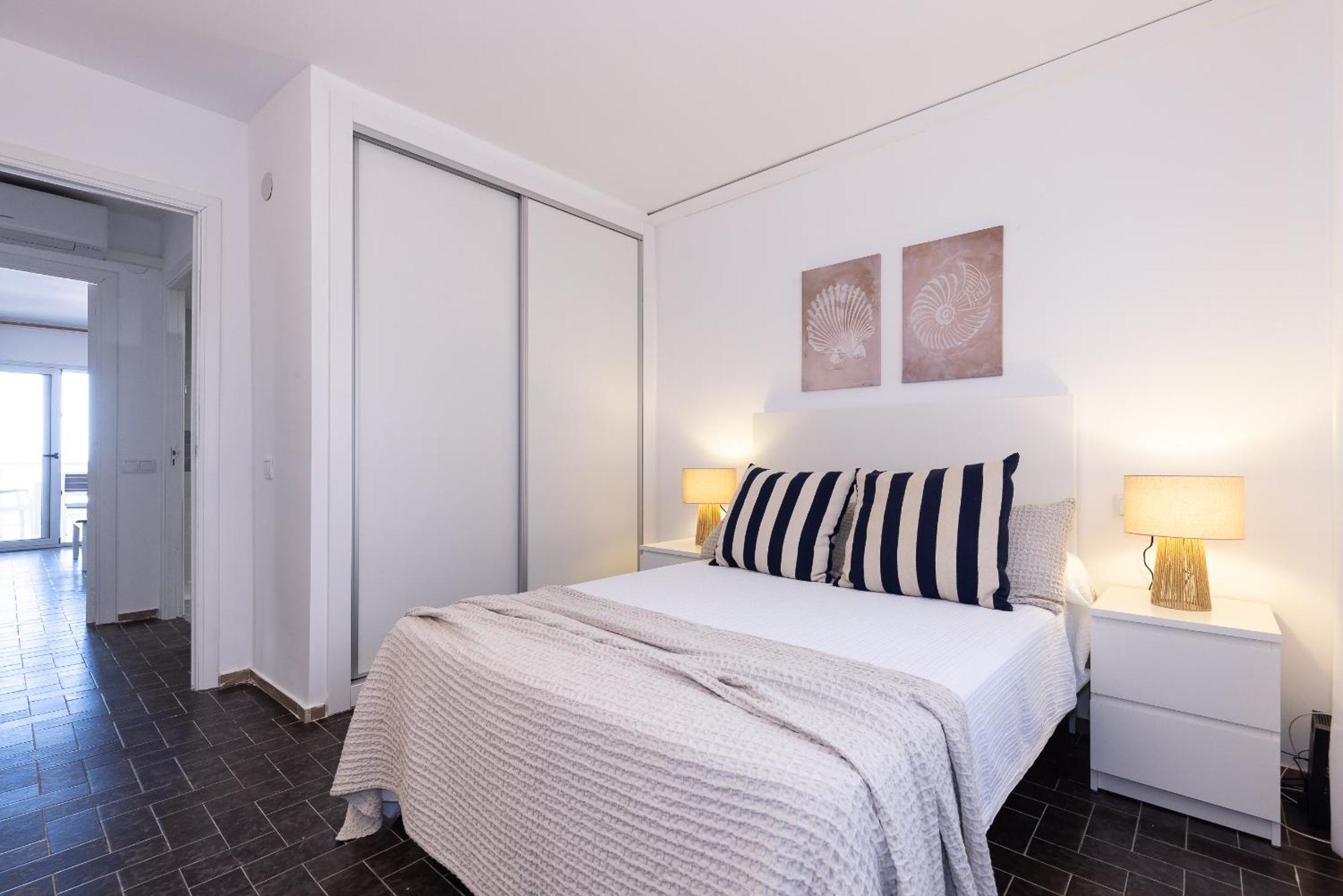 Uhc Dms Family Apartments Cambrils Kültér fotó