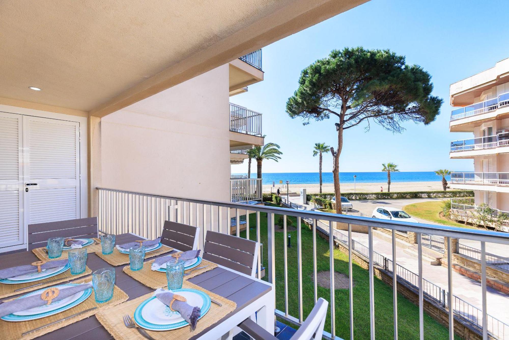 Uhc Dms Family Apartments Cambrils Kültér fotó