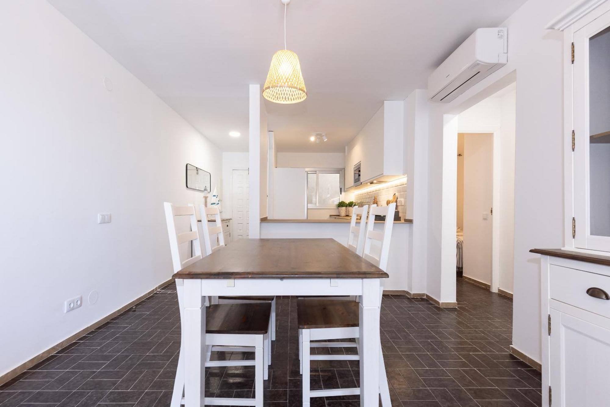 Uhc Dms Family Apartments Cambrils Szoba fotó