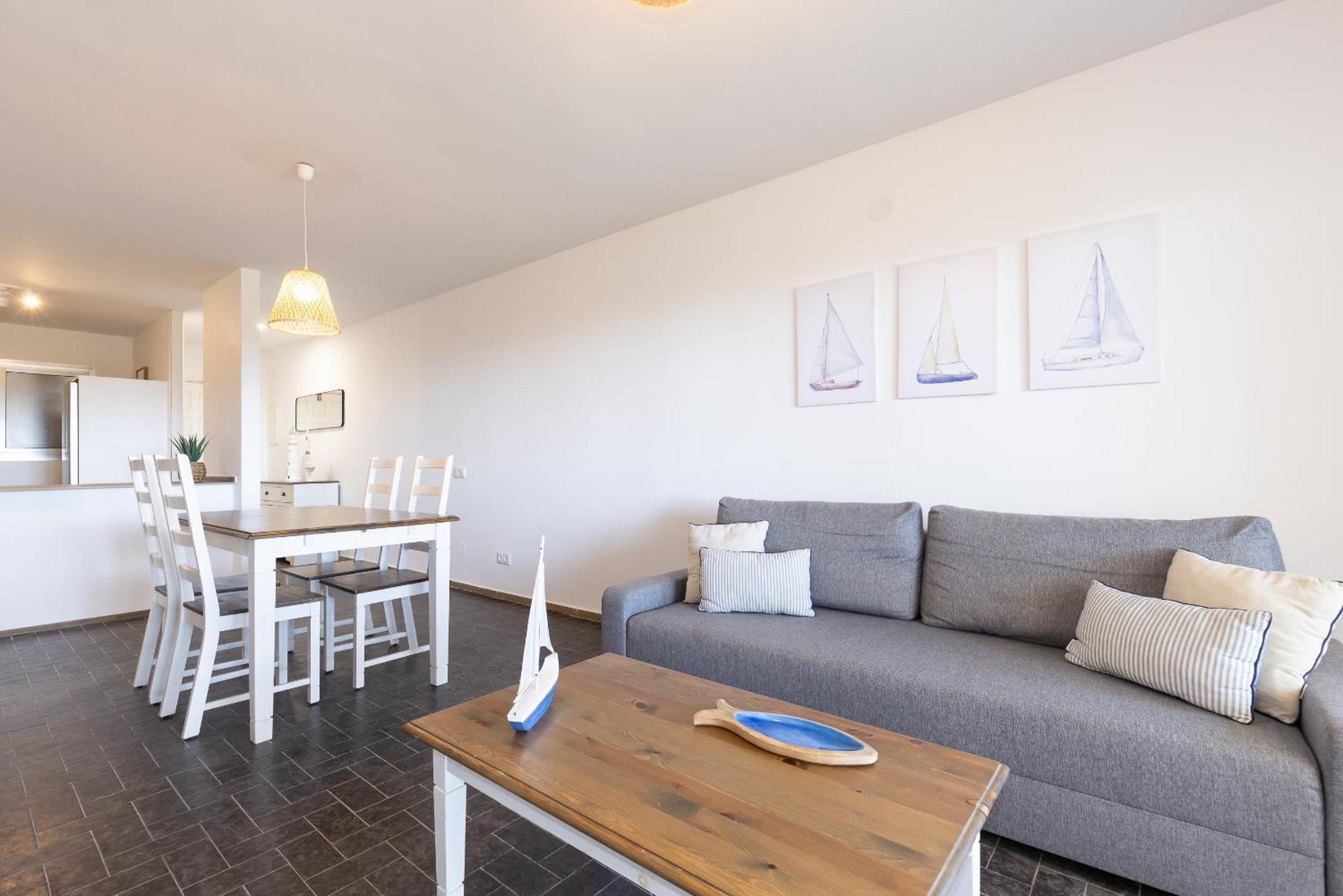 Uhc Dms Family Apartments Cambrils Szoba fotó