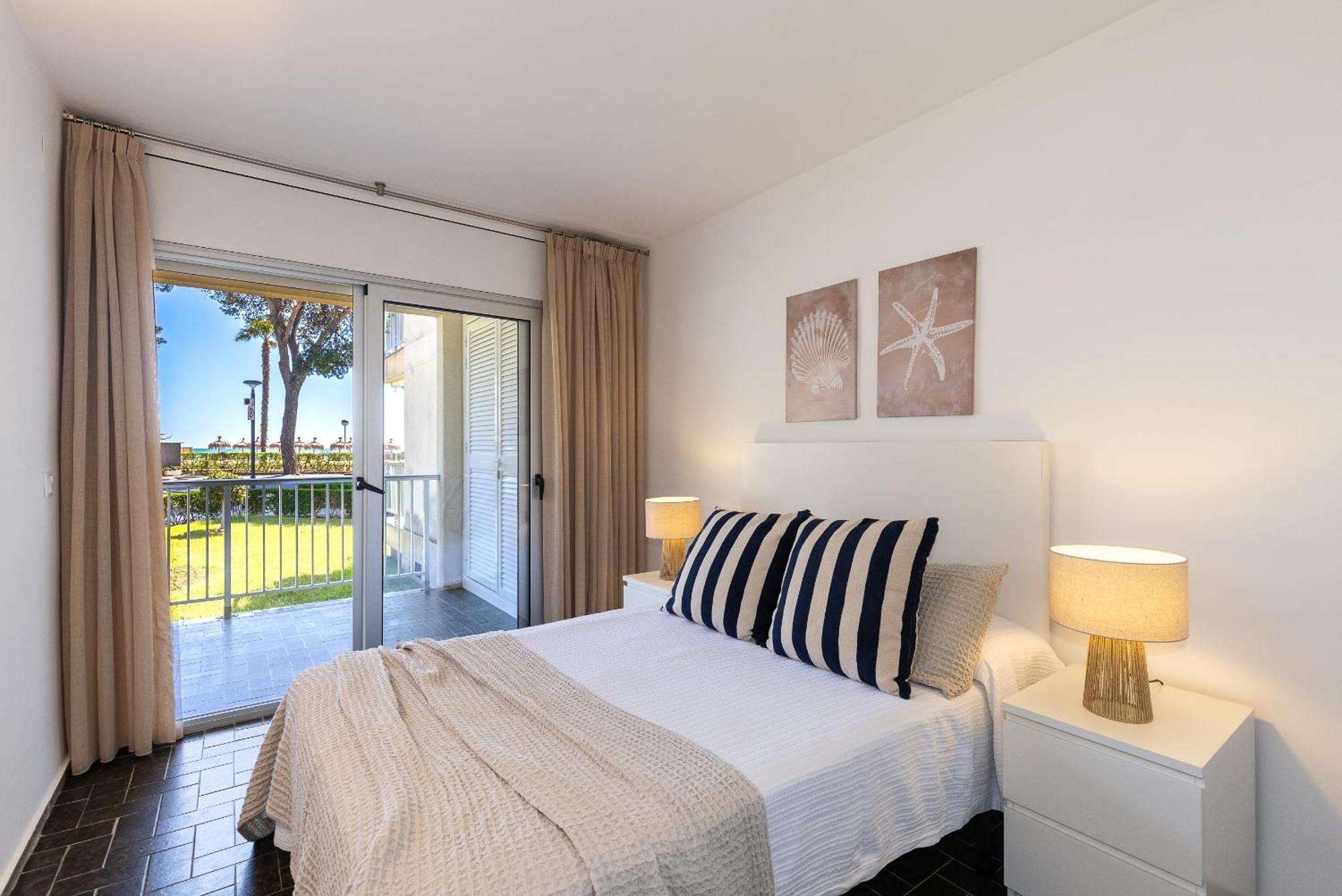 Uhc Dms Family Apartments Cambrils Kültér fotó